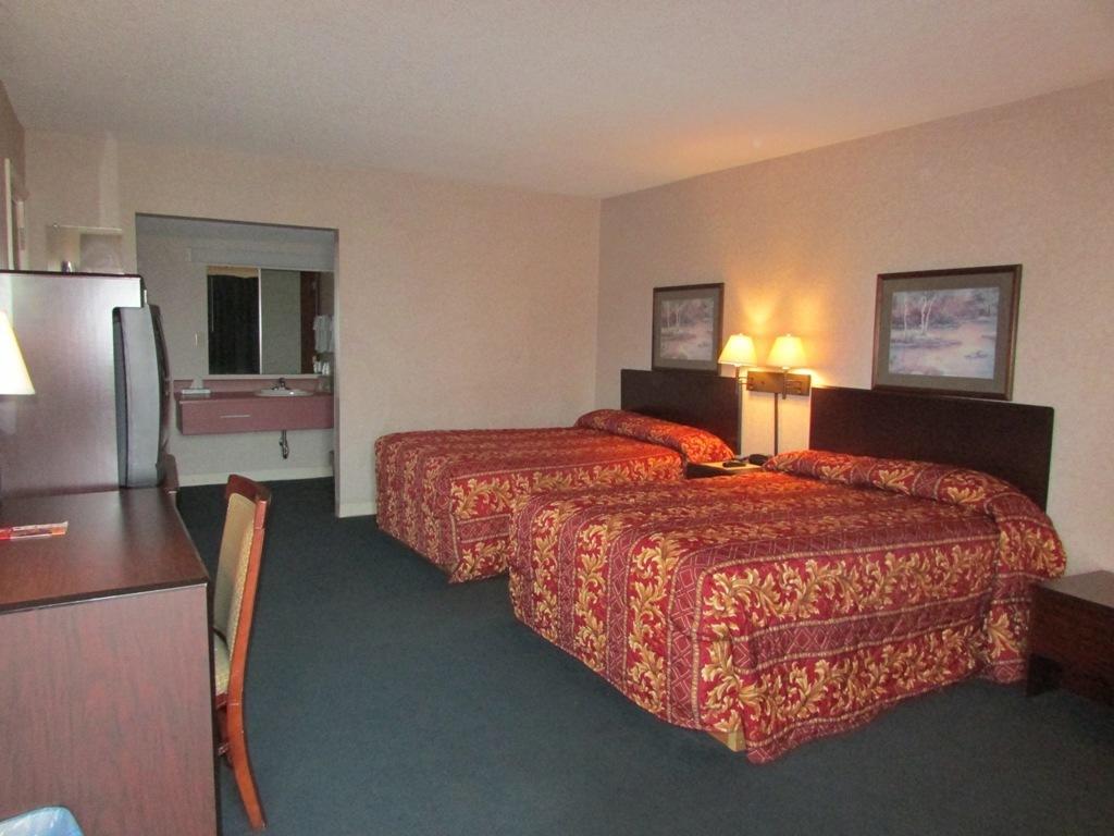 New Valdosta Inn And Suites Номер фото